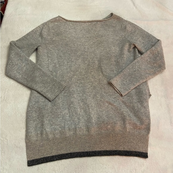 In cashmere Metallic Hi Low Hem Sweater 28208 - Picture 2 of 9